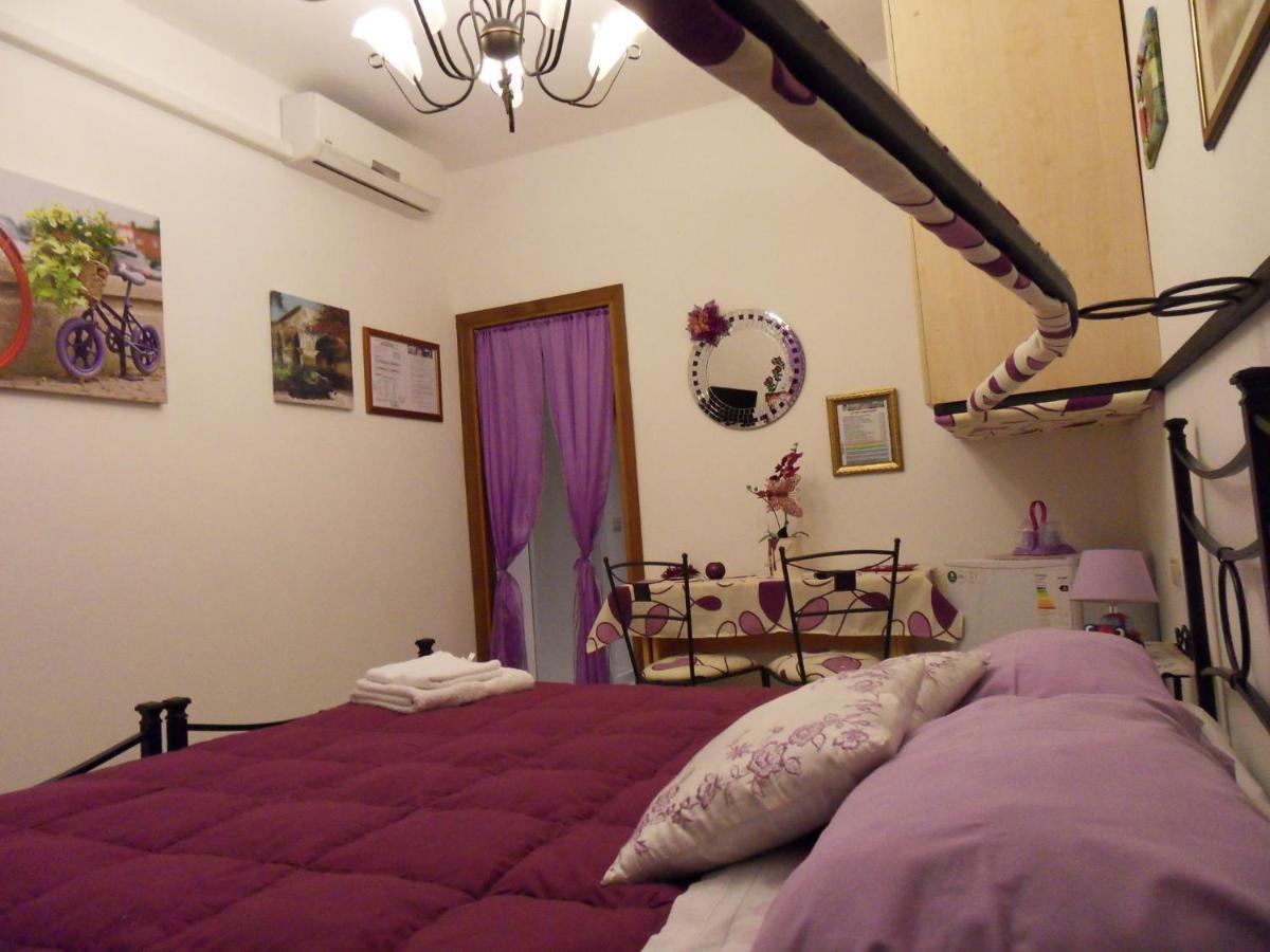 Di Mare E Di Sale Bed & Breakfast Anzio Dış mekan fotoğraf